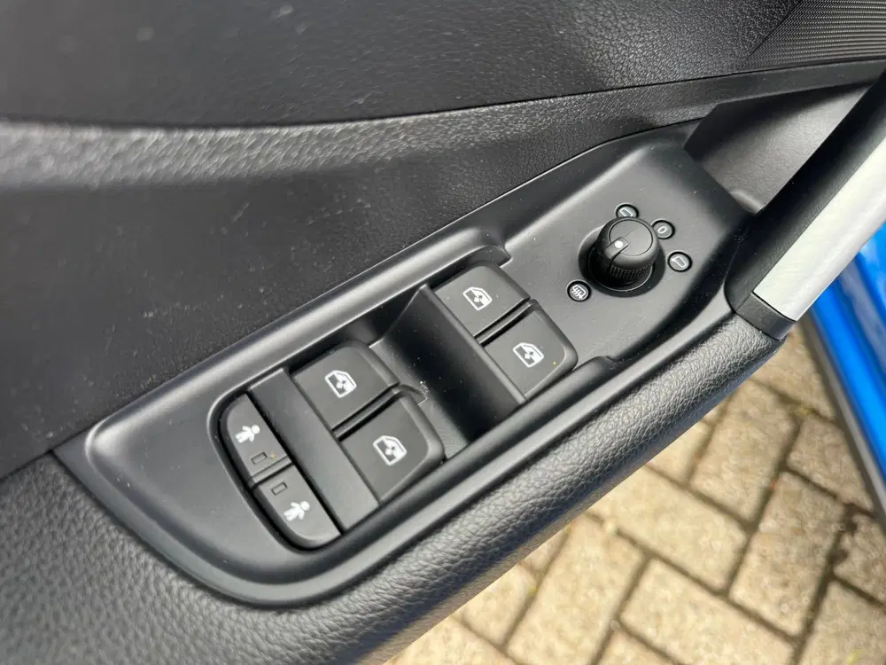 Audi Q2 40 TFSI quattro S-Line 190pk Automaat uit 2019, foto 11