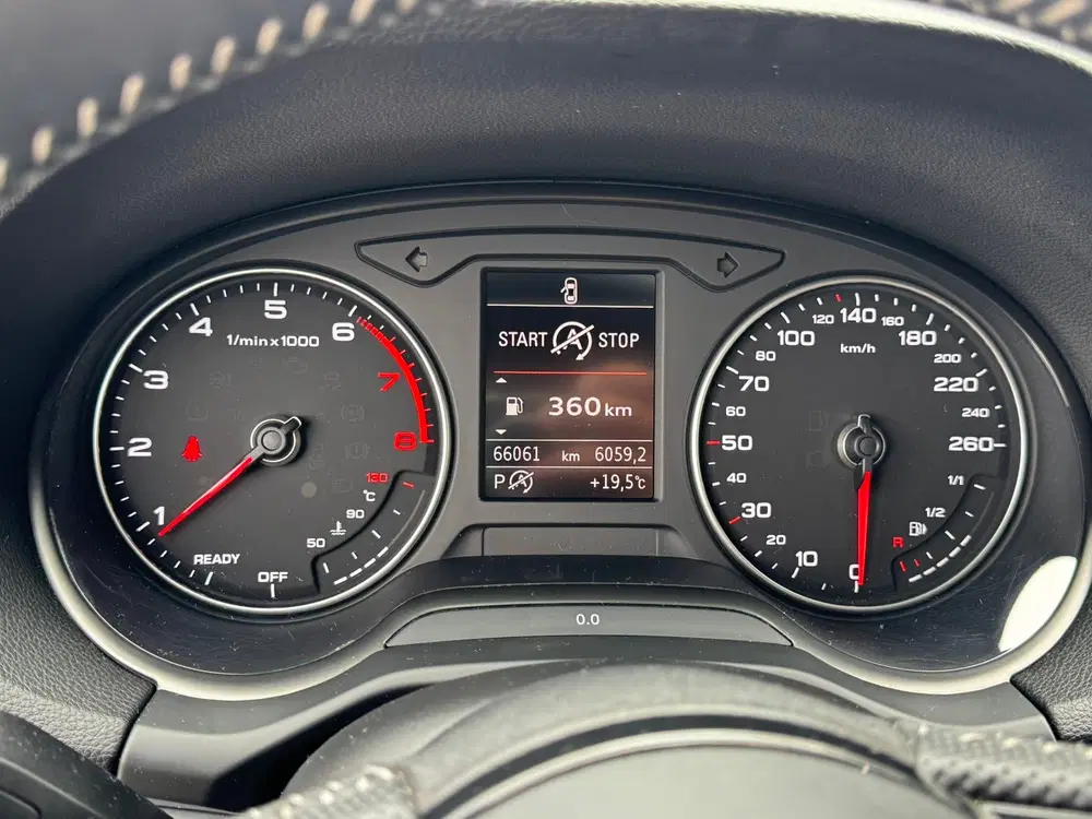 Audi Q2 40 TFSI quattro S-Line 190pk Automaat uit 2019, foto 18