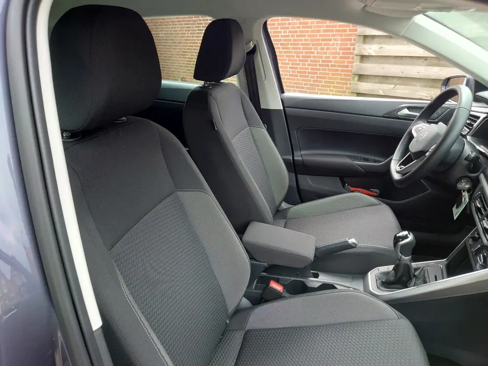 Volkswagen POLO 1.0 TSI Life, App connect, Adaptive Cruise uit 2022, foto 15