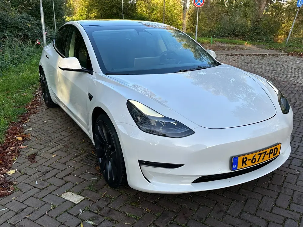 Tesla Model 3 Performance 513 pk Carplay autopilot 1 Eig uit 2021, foto 19