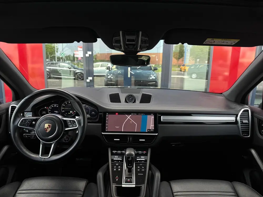 Porsche Cayenne 3.0 E-Hybrid uit 2020, foto 14