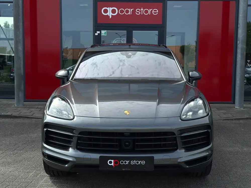 Porsche Cayenne 3.0 E-Hybrid uit 2020, foto 2