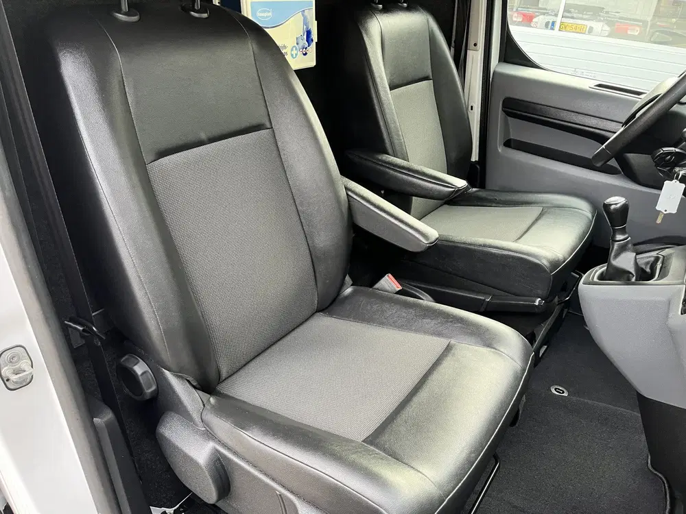 Citroën Jumpy 1.6 HDI Airco Cruise control Trekhaak 2000 uit 2019, foto 7