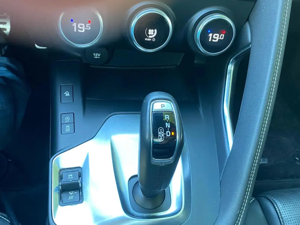 Jaguar E-Pace 2.0 D180 AWD HSE 1 Eig. b.j. 12-2019 R-Dynamic uit 2019, foto 13