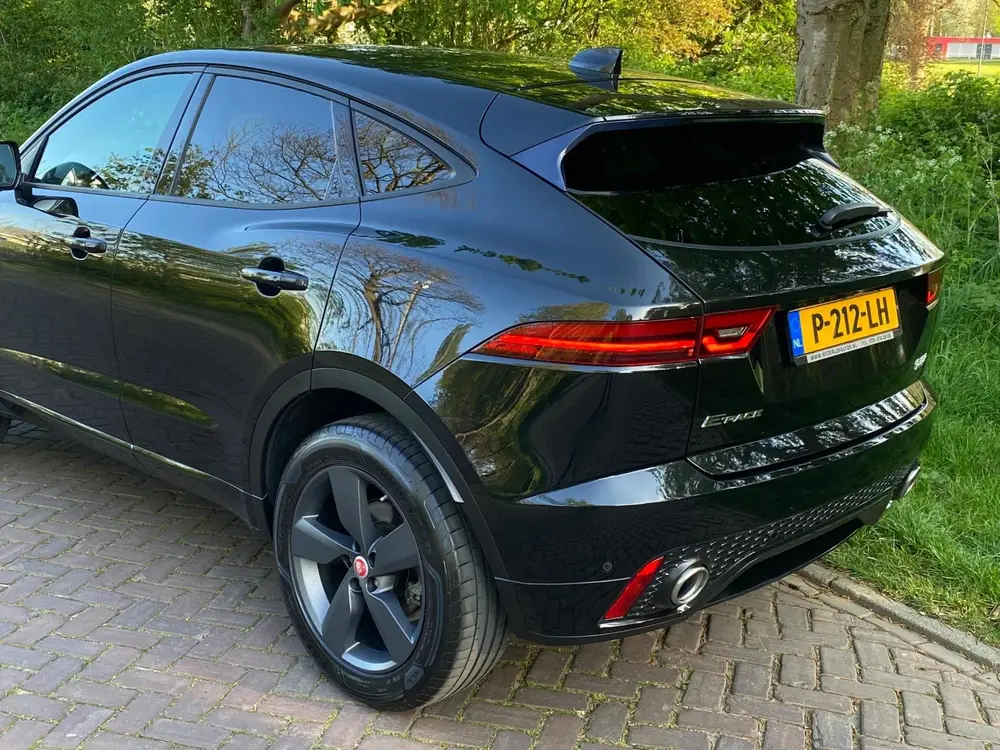 Jaguar E-Pace 2.0 D180 AWD HSE 1 Eig. b.j. 12-2019 R-Dynamic uit 2019, foto 2