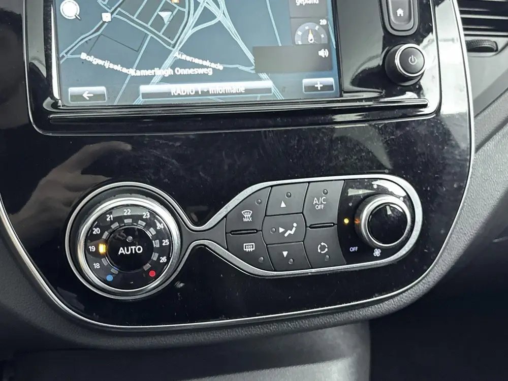 Renault Captur 1.3 TCe Intens 150PK | Automaat | Trekhaak | uit 2019, foto 15
