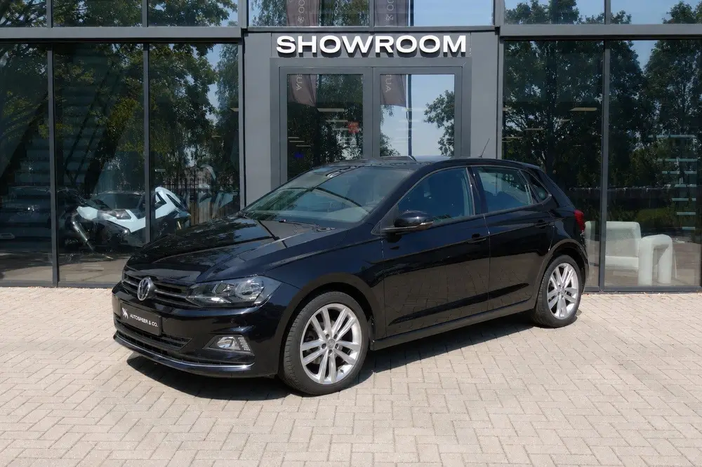Volkswagen Polo 1.0 TSI Highline PDC CARPLAY uit 2019