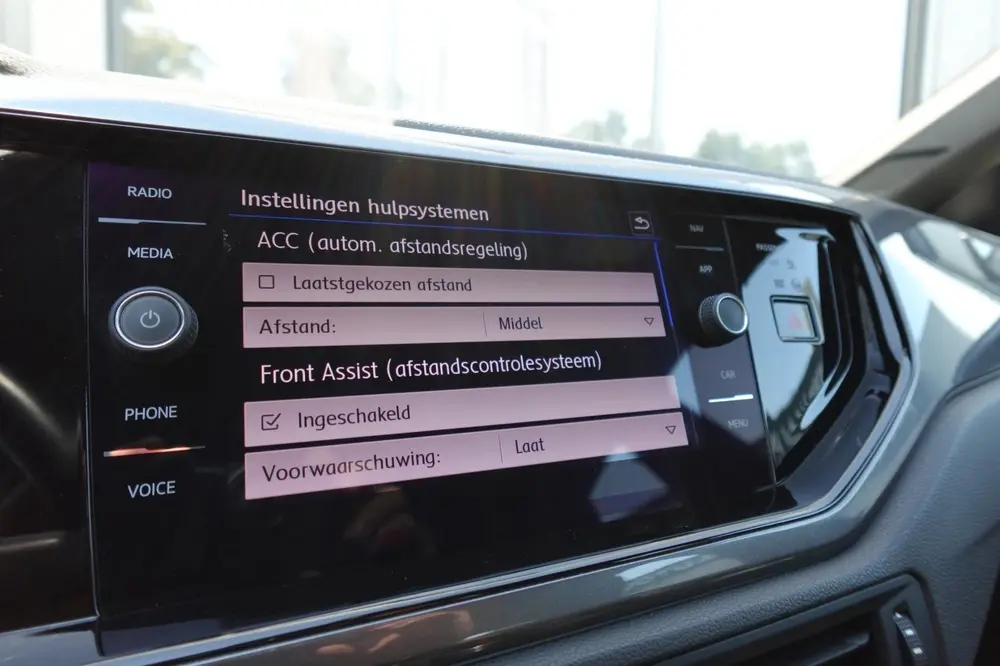 Volkswagen Polo 1.0 TSI Highline PDC CARPLAY uit 2019, foto 8