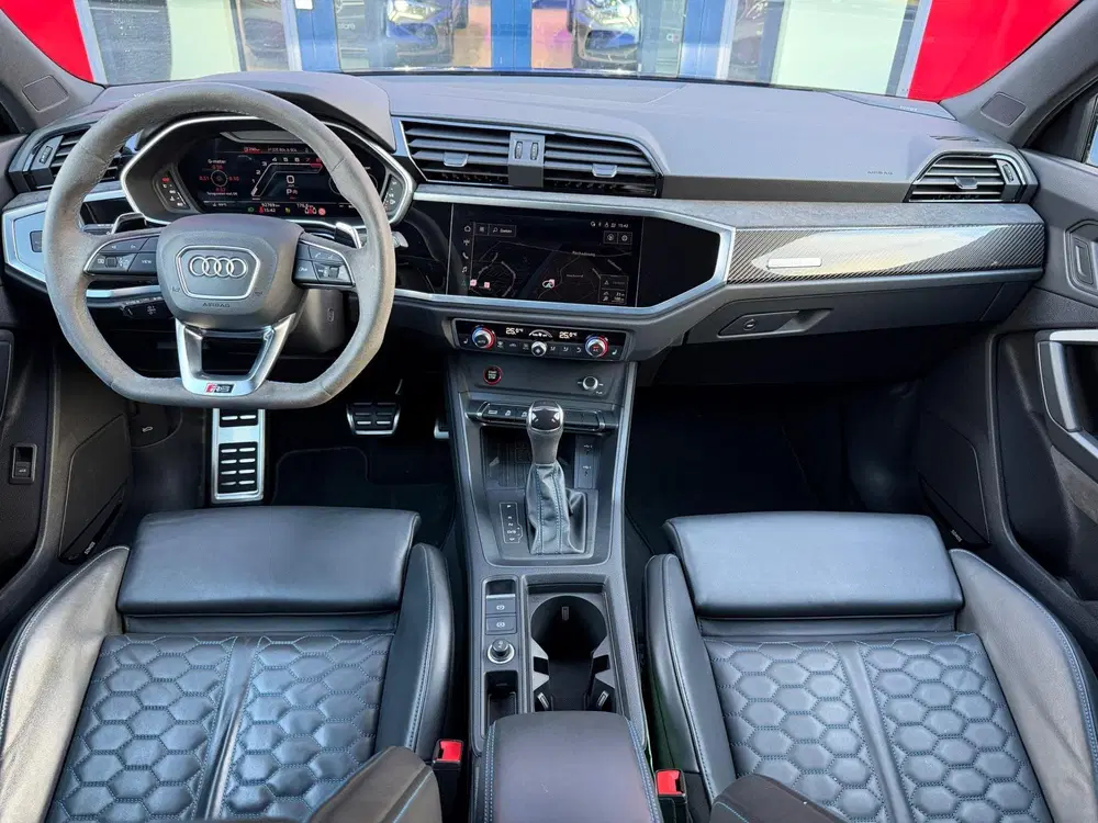 Audi RS Q3 TFSI RS uit 2022, foto 13