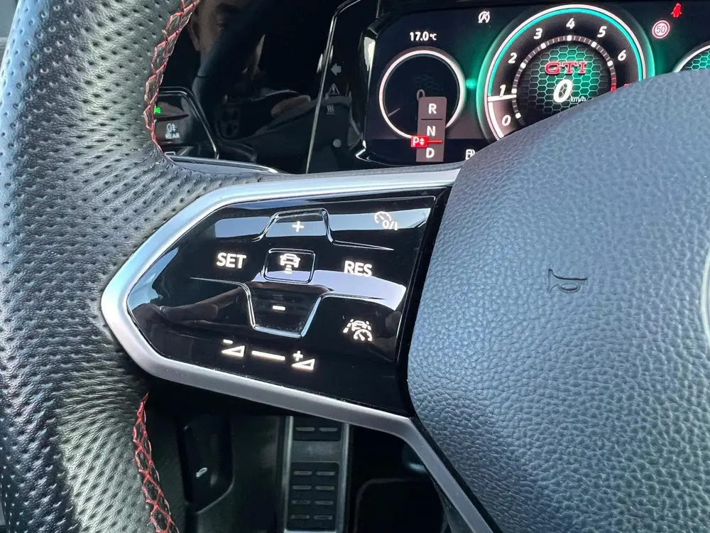 Volkswagen Golf 2.0 TSI GTI Clubsport Panorama Carplay LED uit 2023, foto 17
