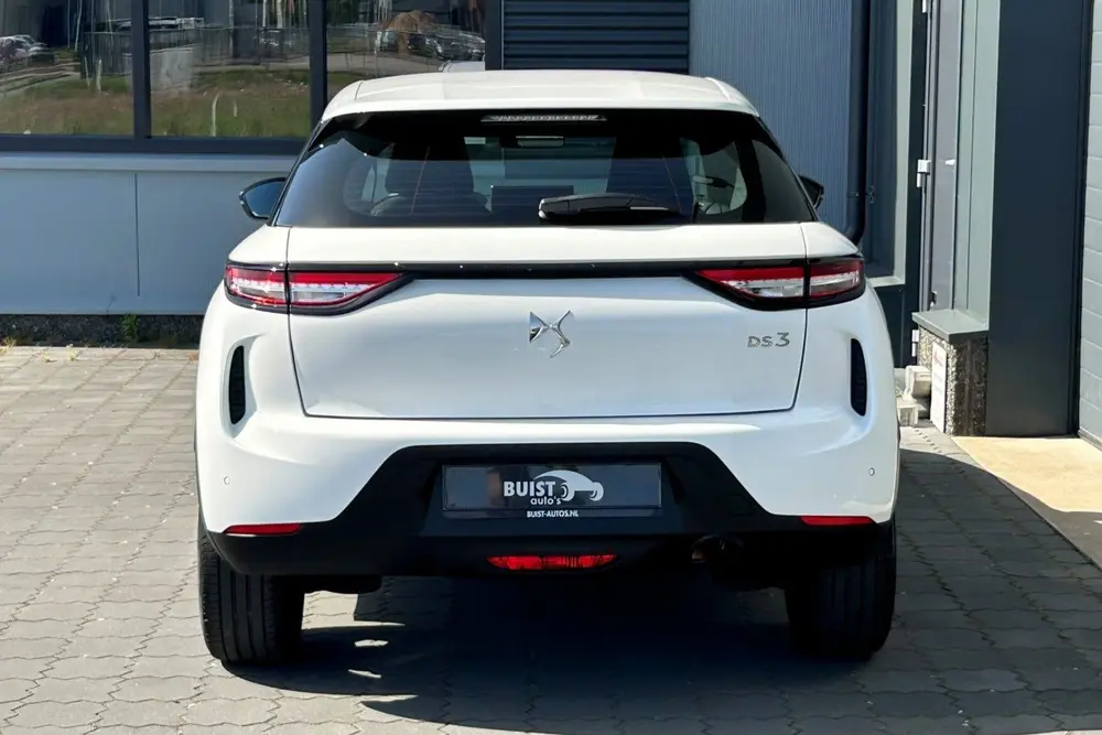 DS Automobiles DS 3 Crossback DS DS 3 Crossback 1.2 PureTech Chic NAVI C uit 2022, foto 20