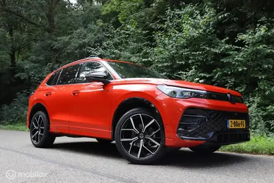 Volkswagen Tiguan 1.5 eTSI R-Line Business | Massage | H&K | uit 2024
