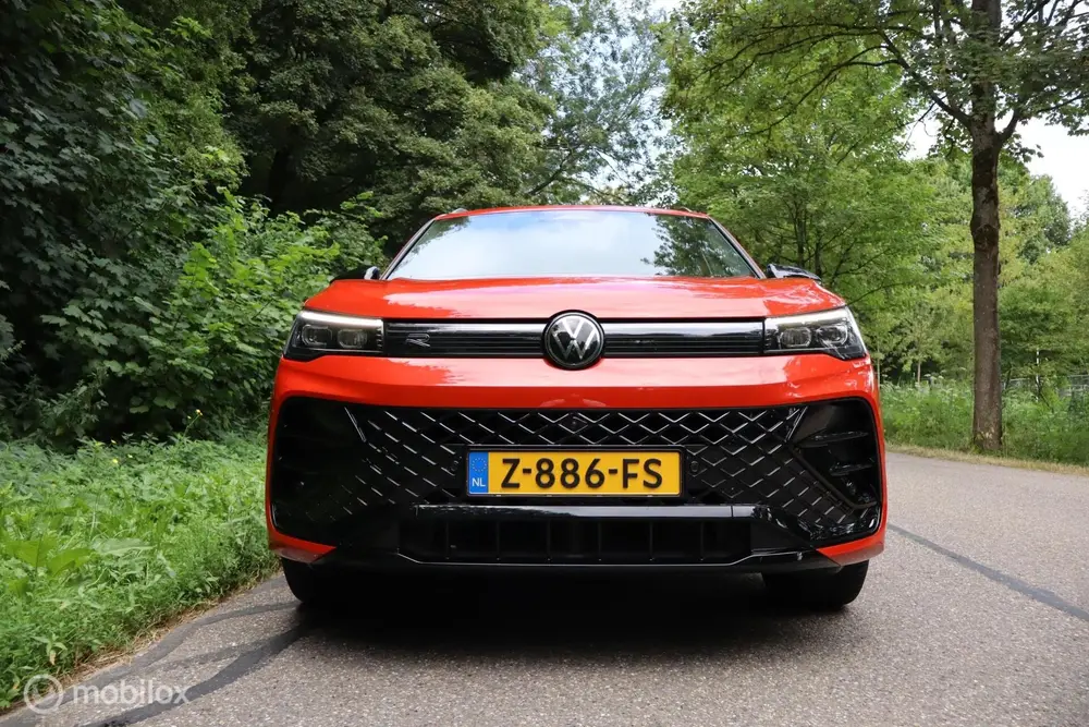 Volkswagen Tiguan 1.5 eTSI R-Line Business | Massage | H&K | uit 2024, foto 3