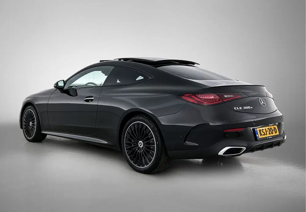 Mercedes-Benz CLE CLE Coupé 300 e AMG Plug-In Hybride uit 2025, foto 15