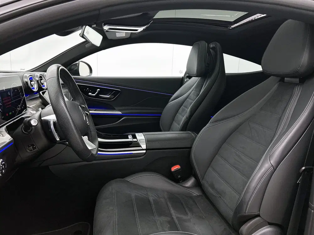 Mercedes-Benz CLE CLE Coupé 300 e AMG Plug-In Hybride uit 2025, foto 17