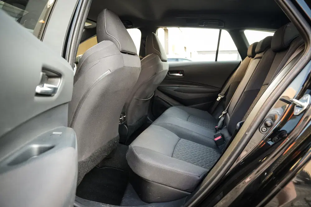 Toyota Corolla 1.8 Hybrid Active uit 2022, foto 5