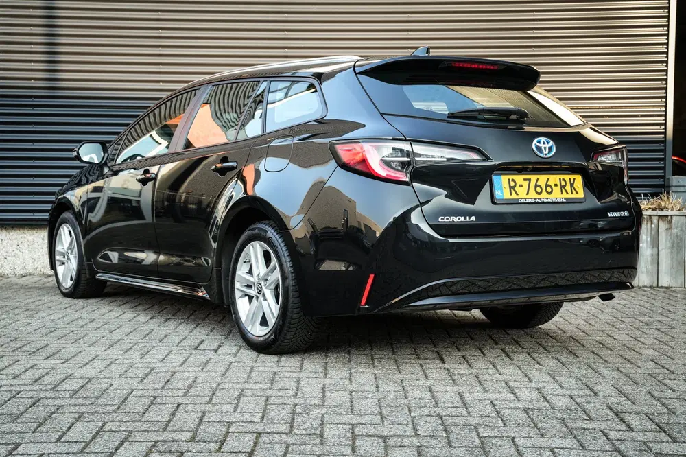 Toyota Corolla 1.8 Hybrid Active uit 2022, foto 8