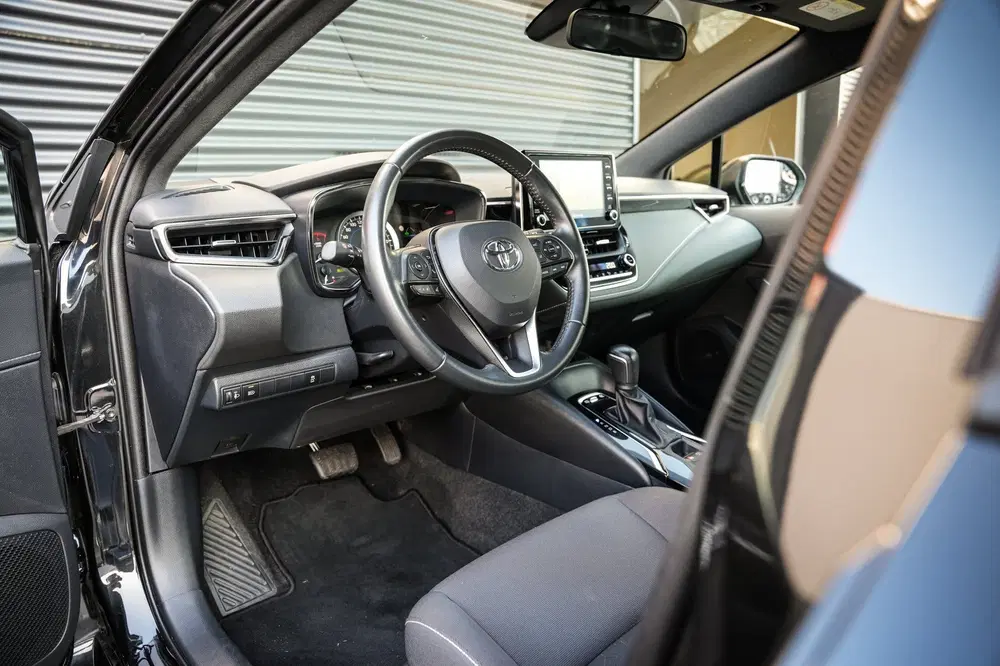 Toyota Corolla 1.8 Hybrid Active uit 2022, foto 9