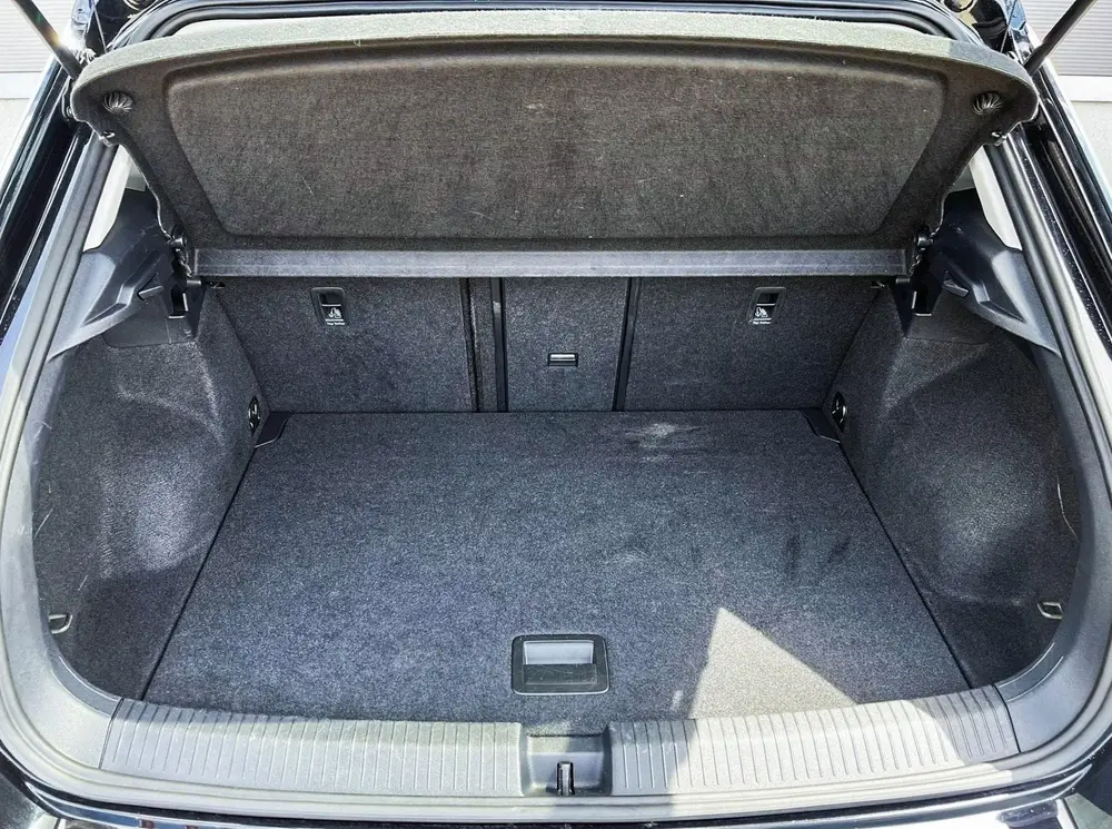 Volkswagen T-Roc 1.0 TSI 110pk 75 Edition | Navigatie | Came uit 2022, foto 18