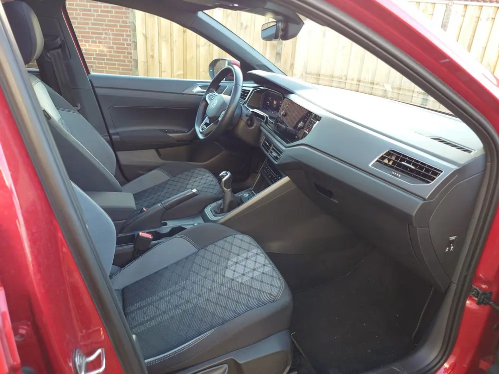 Volkswagen Taigo 1.0 TSI R-Line, 1e eigenaar, Panodak, Carpl uit 2022, foto 15