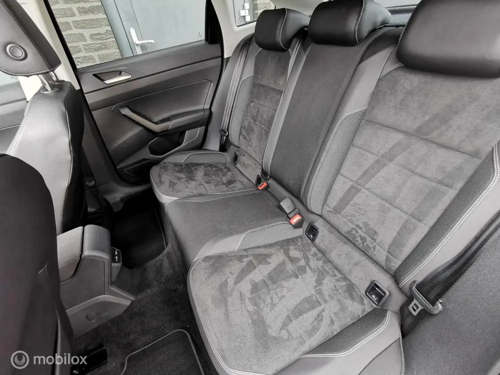 Volkswagen Taigo 1.5 TSI STYLE 150PK/DSG/PANO/CAMERA/ACC/VOL uit 2022, foto 9