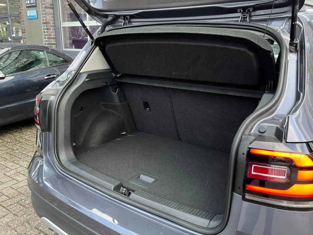 Volkswagen T-Cross 1.0 TSI DSG LIFE - VIRTU - STOELV. - LM. uit 2023, foto 15