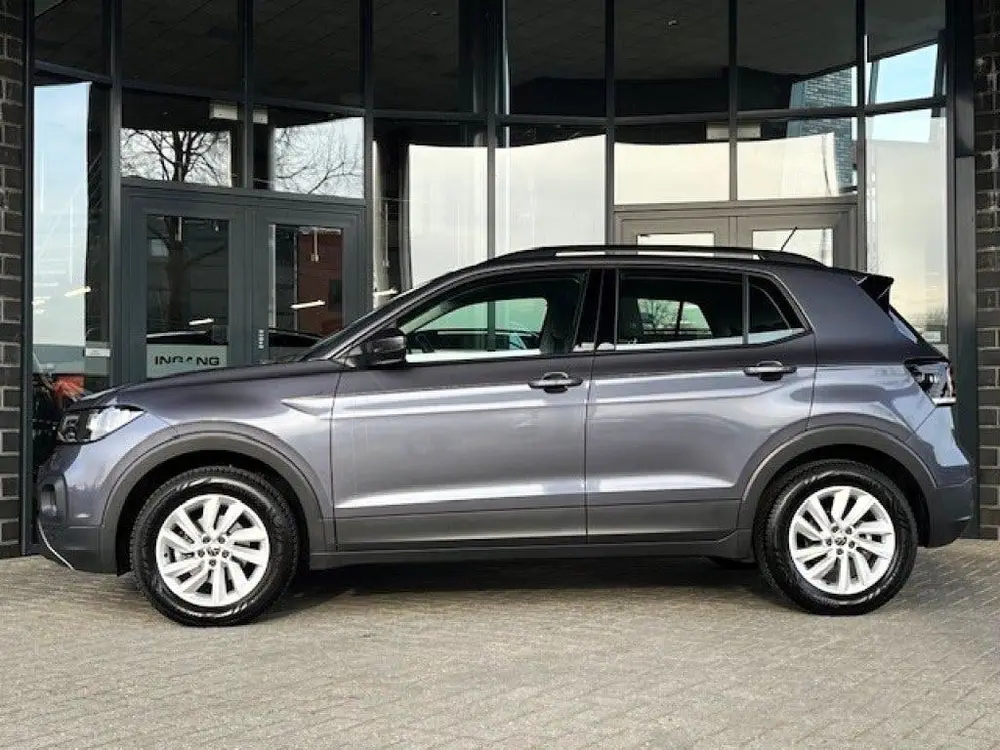 Volkswagen T-Cross 1.0 TSI DSG LIFE - VIRTU - STOELV. - LM. uit 2023, foto 4