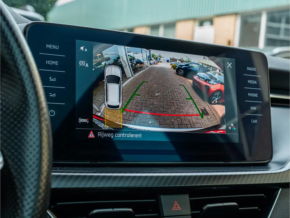 Skoda Kamiq 1.0 TSI Sport Monte Carlo PANO MATRIX LED uit 2021, foto 6