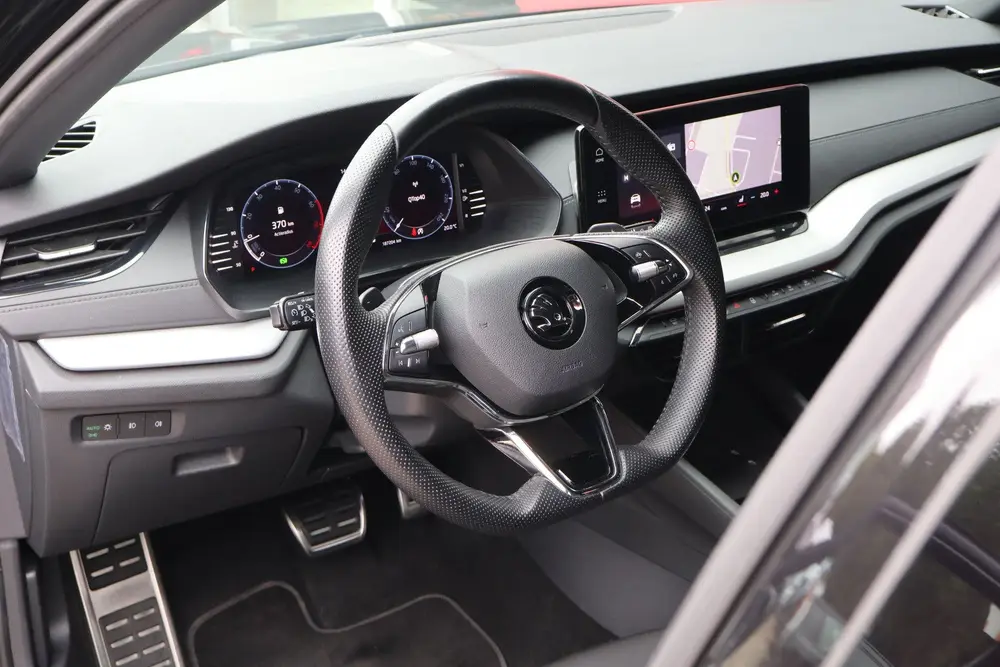 Skoda Octavia 1.0 e-TSI Sport Business uit 2023, foto 6