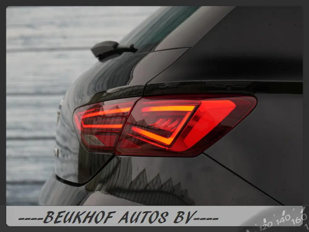 SEAT Leon 1.0 TSI Style Ultimate Edition Camera Carp uit 2020, foto 11