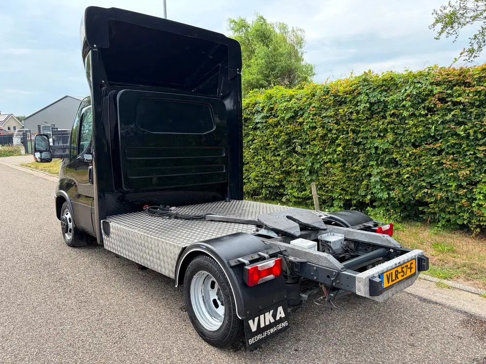 Iveco Daily BE TREKKER uit 2021, foto 2