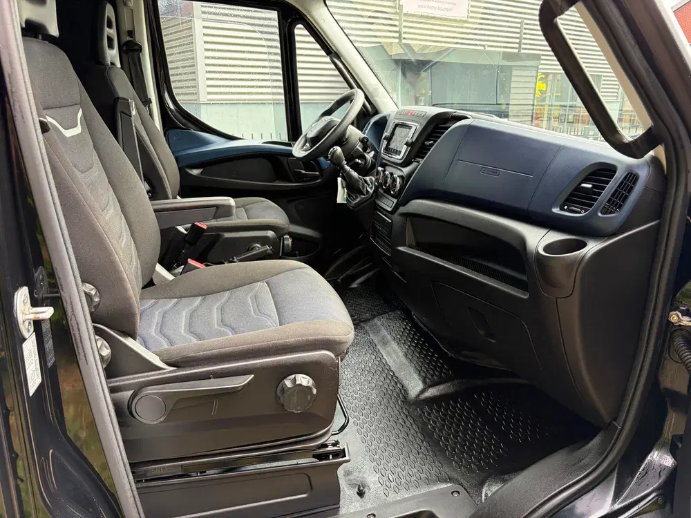 Iveco Daily BE TREKKER uit 2021, foto 9