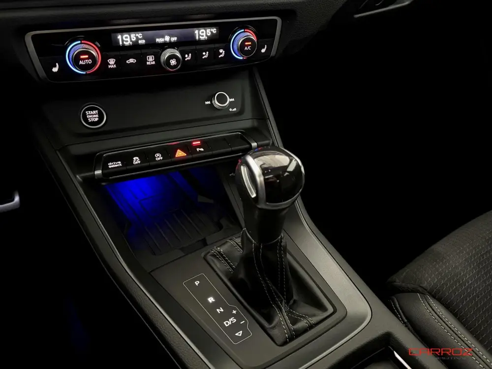 Audi Q3 35 TFSI 3x S Line Pano CarPlay ACC Ambianc uit 2023, foto 9