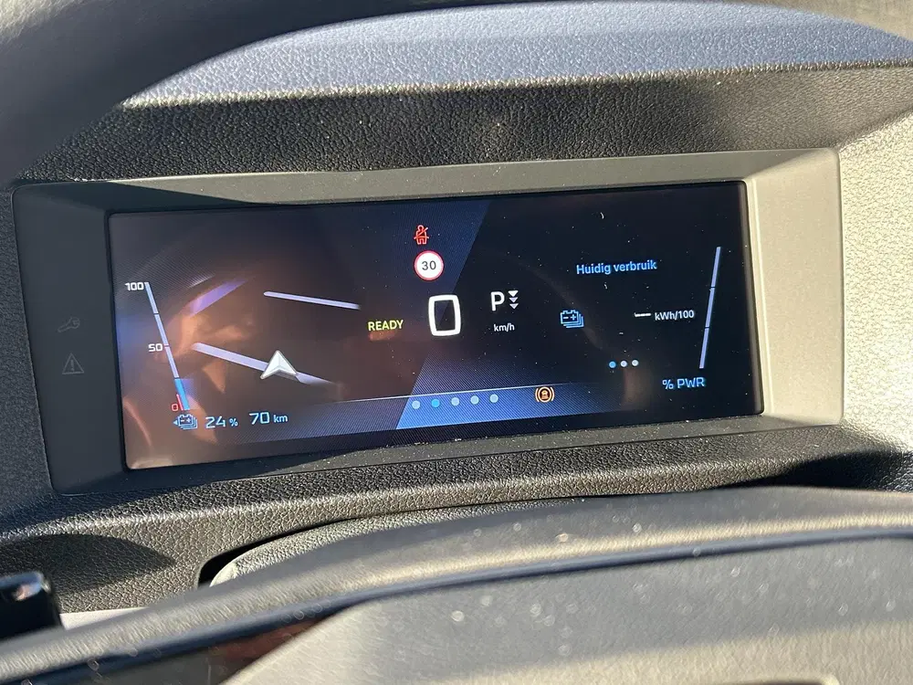 Peugeot Expert EV L2 75 kWh uit 2025, foto 15