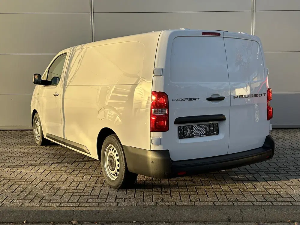 Peugeot Expert EV L2 75 kWh uit 2025, foto 3