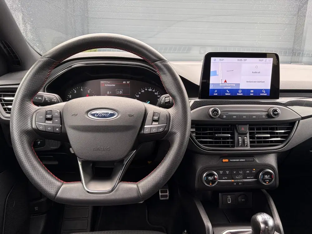 Ford Focus 1.0 EcoBoost ST Line Business 2e Eigenaar uit 2020, foto 3