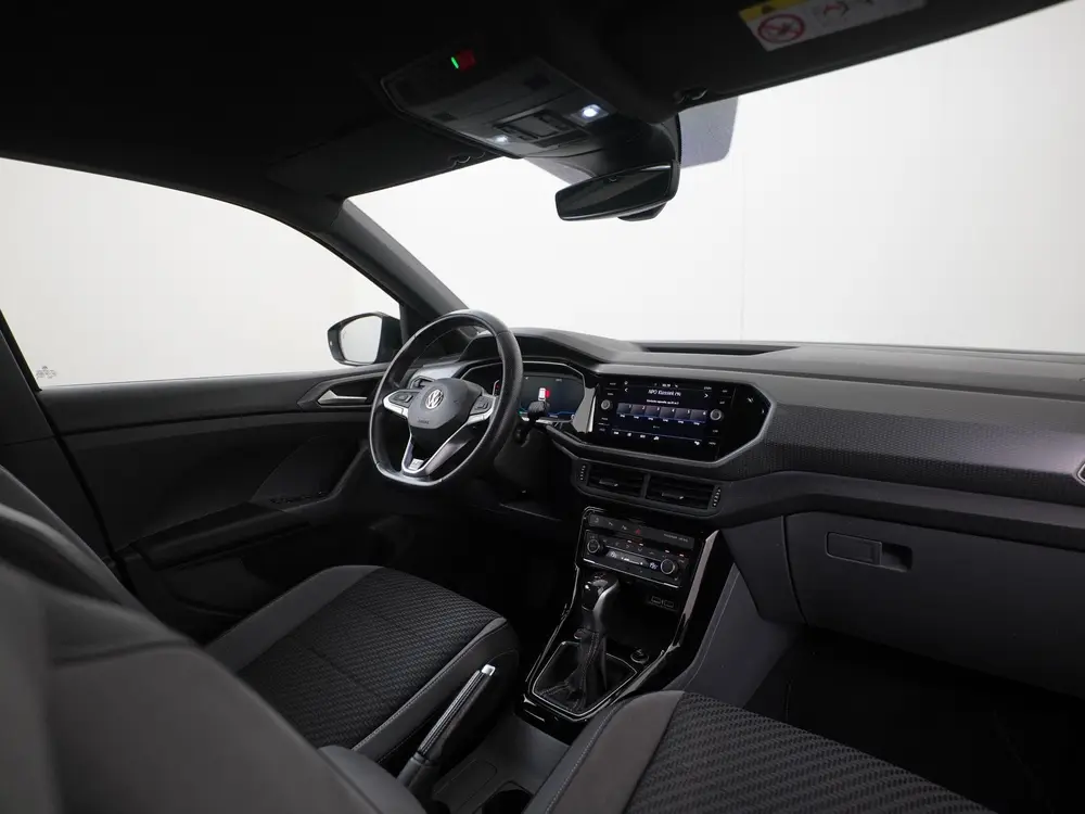 Volkswagen T-Cross 1.0 TSI Style DSG | Digital Cockpit | Cam uit 2019, foto 2