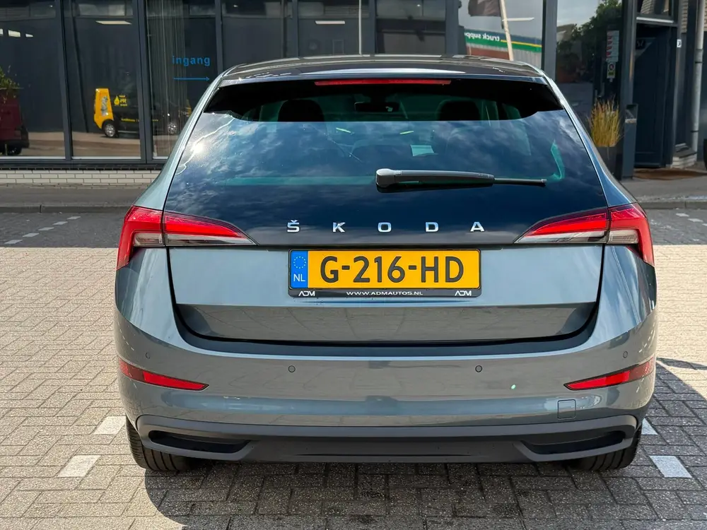Skoda Scala 1.0 TSI Business Edition l DSG l PANO uit 2019, foto 16