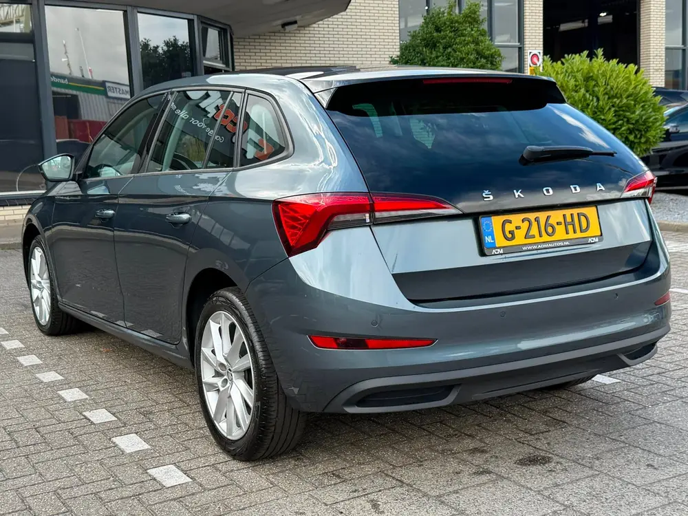 Skoda Scala 1.0 TSI Business Edition l DSG l PANO uit 2019, foto 2