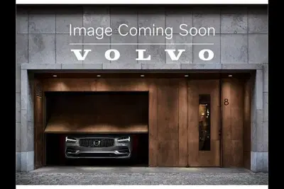 Volvo XC40 B3 177PK Plus Black Edition uit 2025