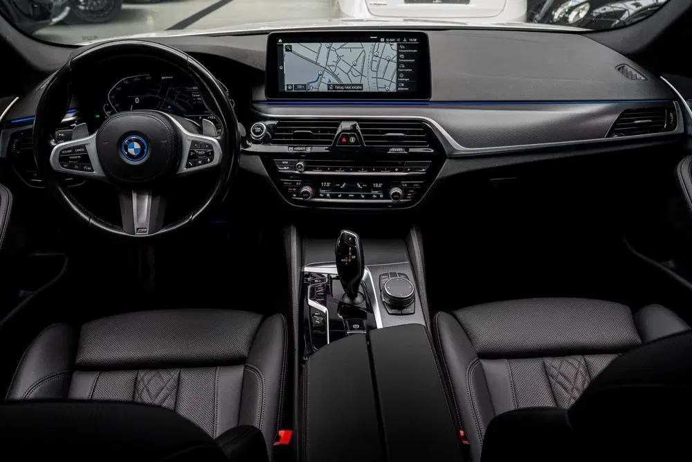 BMW 5-serie 5 Serie Touring 530e M-Sport Navi Leer Spo uit 2022, foto 10