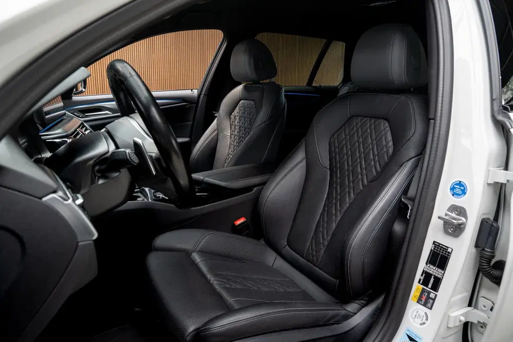 BMW 5-serie 5 Serie Touring 530e M-Sport Navi Leer Spo uit 2022, foto 13