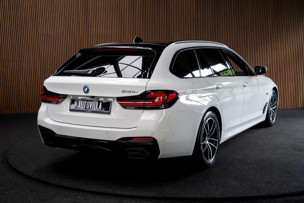 BMW 5-serie 5 Serie Touring 530e M-Sport Navi Leer Spo uit 2022, foto 6