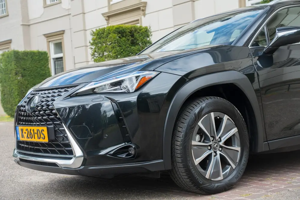 Lexus UX 300e Luxury 54 kWh LEDER | CAMERA | KEYLESS | ORG N uit 2020, foto 14