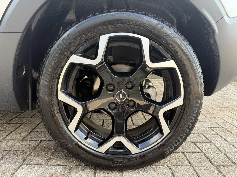 Opel Crossland 1.2 Turbo Ultimate uit 2023, foto 14