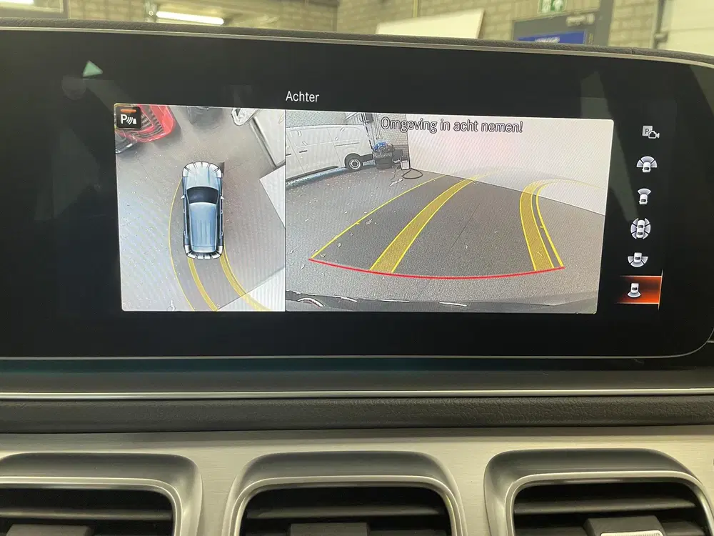 Mercedes-Benz GLE 350 e 4MATIC Navigatie Apple Carpla uit 2021, foto 3