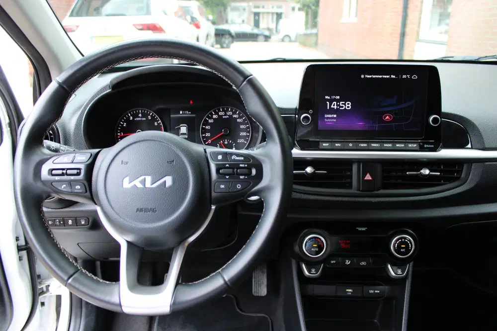 Kia Picanto 1.0 DPi DynamicPlusLine uit 2023, foto 6