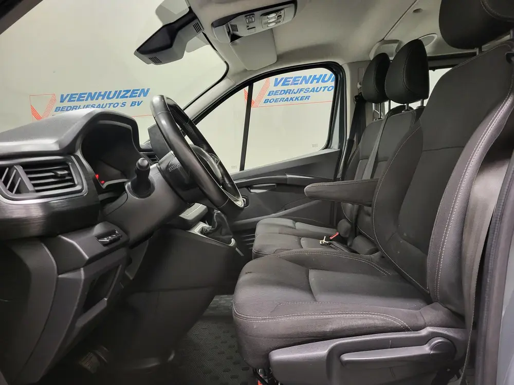 Renault Trafic 2.0dCi 150pk L2 uit 2022, foto 5