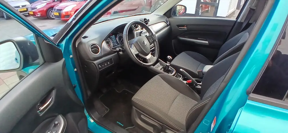 Suzuki Vitara 1.4 Boosterjet 140pk Select 2 kleuren uit 2019, foto 15