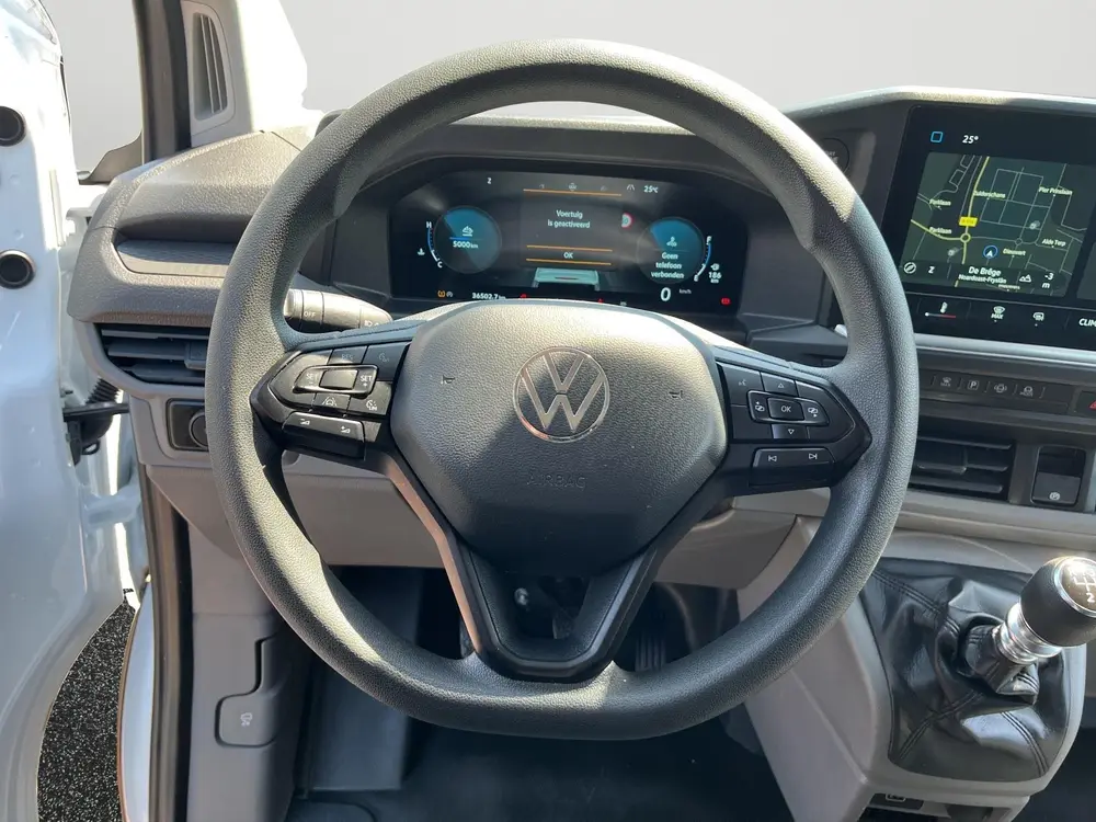 Volkswagen Transporter 2.0 TDI L2H1 30 uit 2025, foto 5